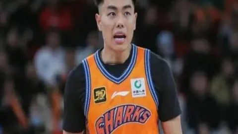 阿尔瓦赫达迎战挑战：沙姆西停赛，本特克伤缺，强敌来袭！